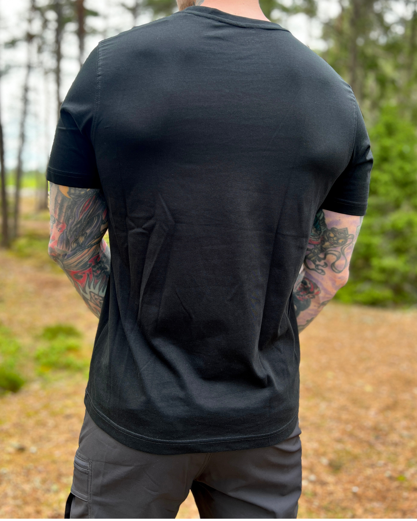 T-shirt - Torshammare Svart - UNISEX